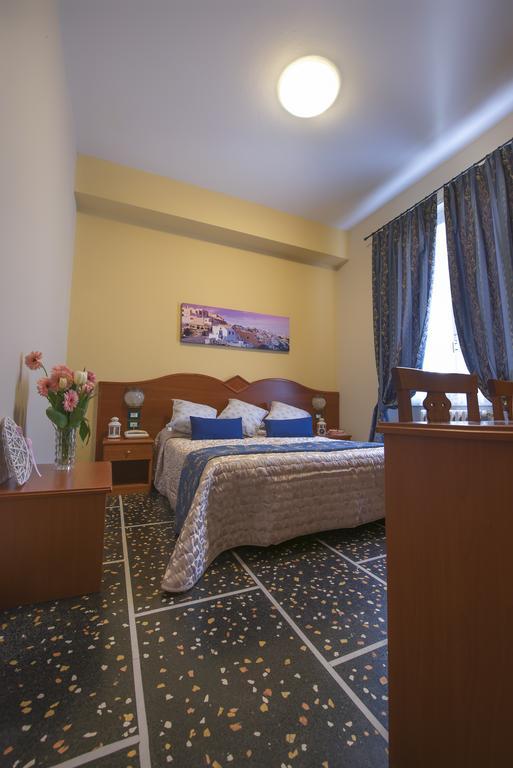 Hotel Bristol Лаванья Экстерьер фото